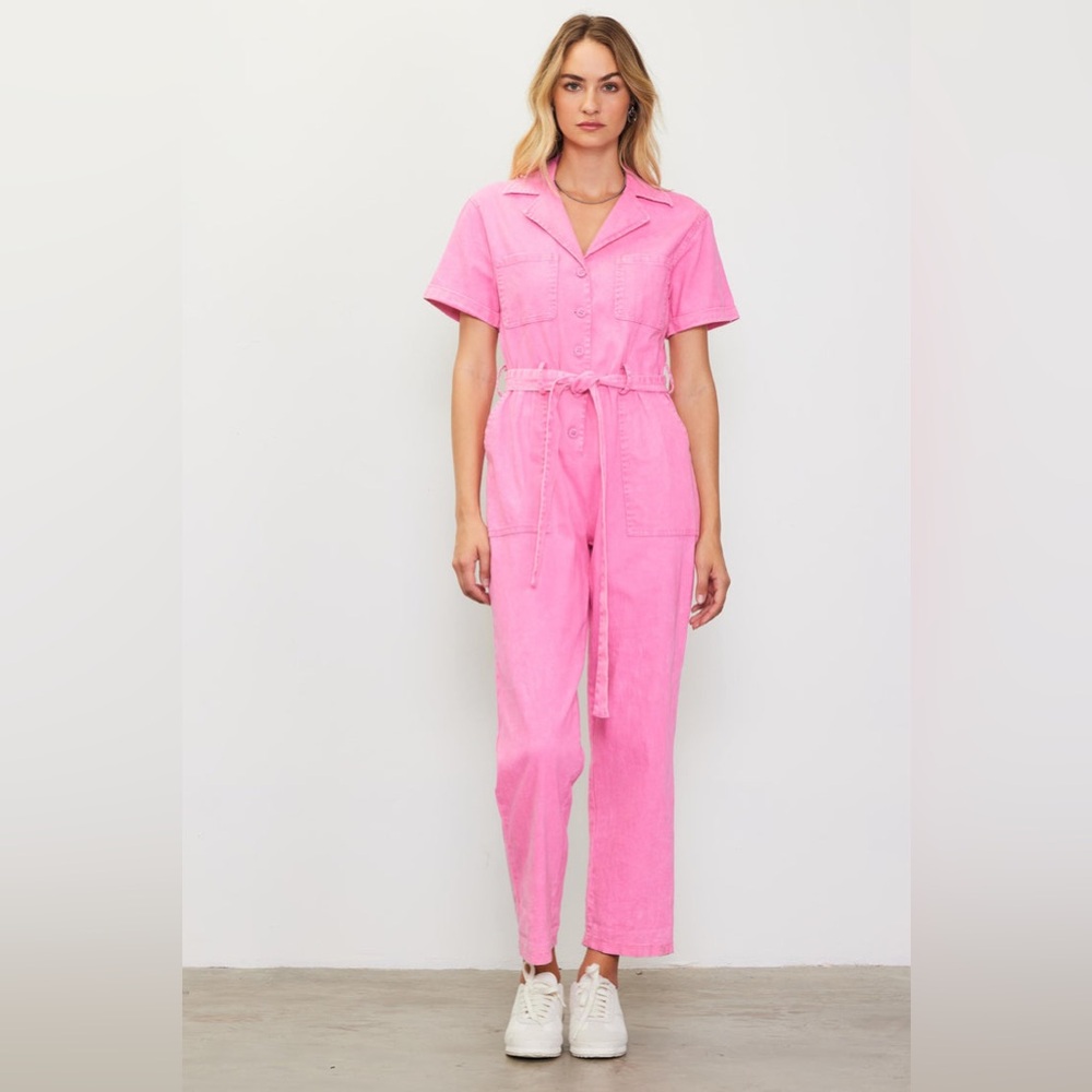 🌸Sky’s are blue pink jumpsuit 🌸